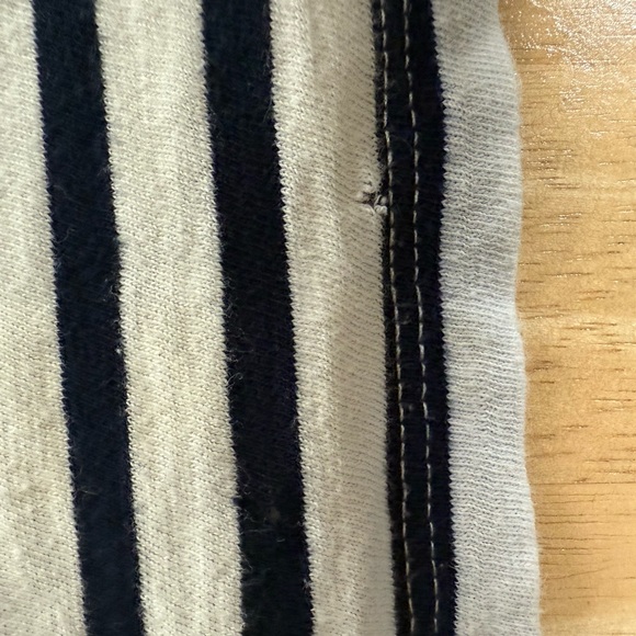 Three striped tees - Picture 6 of 7